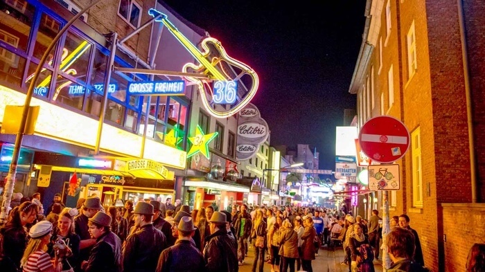 Reeperbahn & St. Pauli Nightlife Tour